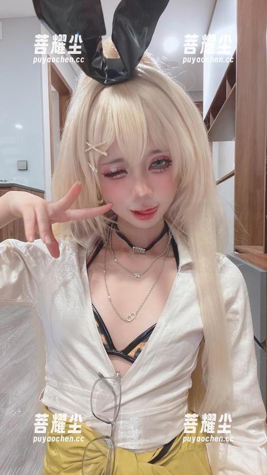 打卡PoppaChan的图包，赛蕾丝汀Kuroinu居然把‘安静’演绎得如此生动有趣？