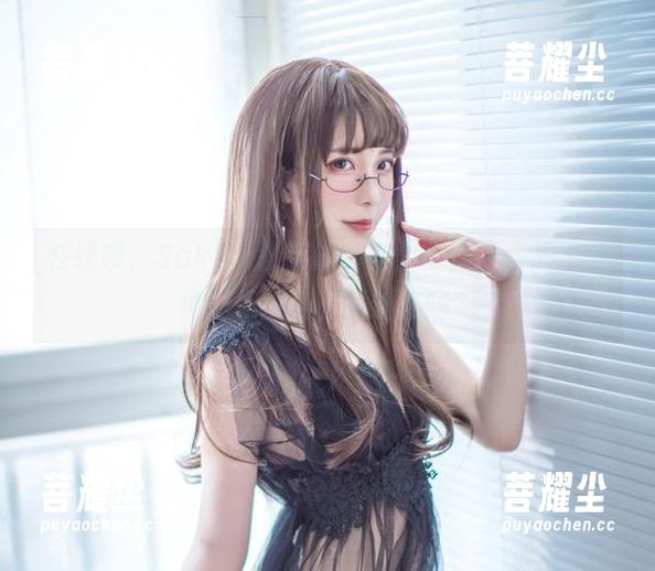 在线噢，Sakiiii翎柒的“温柔”作品，那个神情！是打翻了颜料瓶吗？