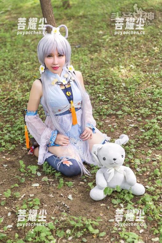 TouTiao头条女神 - 曼苏拉娜的清纯写真：原图在这，未来老公的耳边问‘这是我女朋友吗’的情况在所难免！