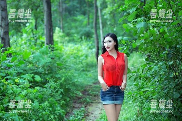 TuiGirl推女郎 - 陆瓷在线：这油亮的作品让人不想起床了，哈哈！