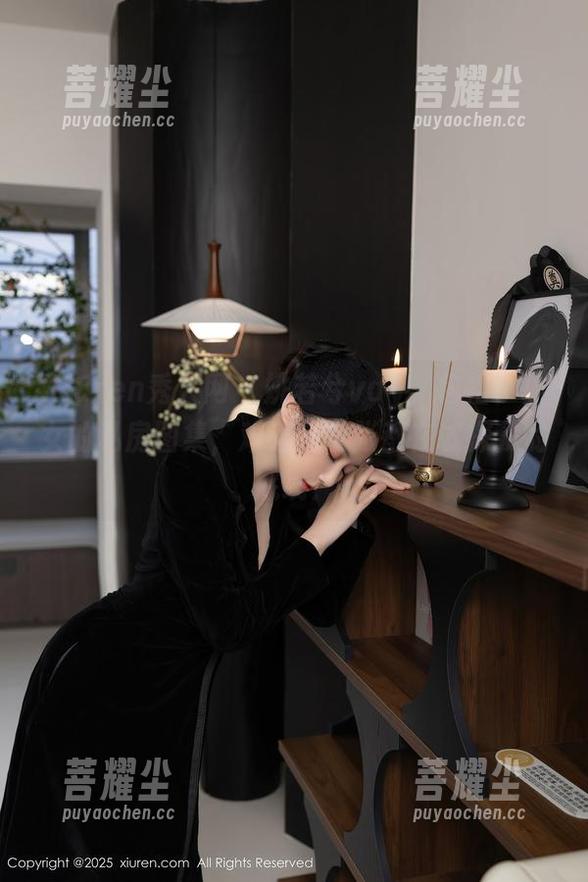 Xiuren秀人网-姚若兮vay Xiuren秀人网 - 姚若兮vay,包括了少女的私房图集,难道每一张都在试探我的底线?