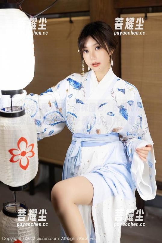 Xiuren秀人网 - 棉袜图包，徐微微mia带来的暖意——袜子都是小物件，谁能抵抗得了？