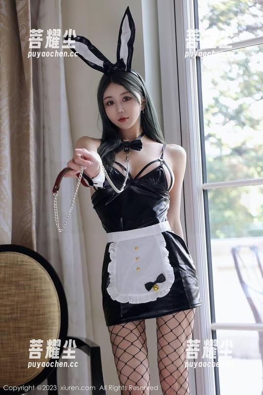 Xiuren秀人网 - 白茹雪Abby以白色为主题的写真集，管它是冷还是热，反正出圈的机会不大。