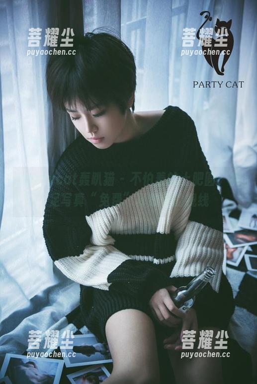 partycat轰趴猫-土肥圆 partycat轰趴猫 - 不怕羞的土肥圆,裸足写真“免费”释放你的视线