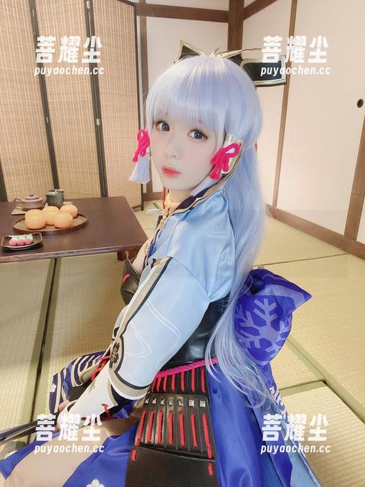 没想到shimo霜月的高清照片可以温柔到让人想重温老电影