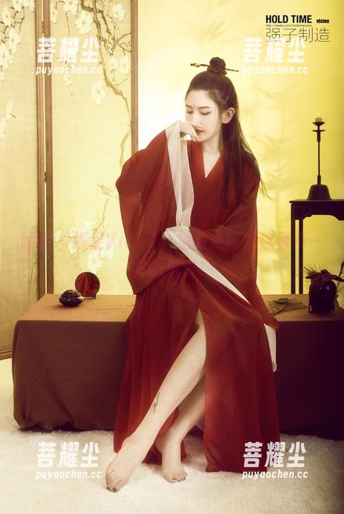 丽柜-Vicky 丽柜 - 裸足Vicky,免费美图带你看不一样的风景!