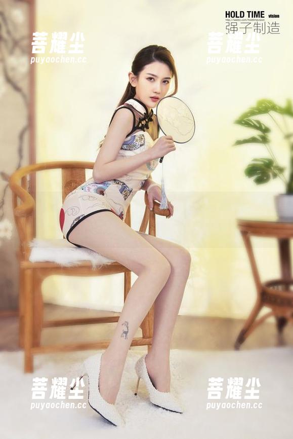 丽柜 - 轩轩的私人定制：红颜写真集，反正你又不会看到我真身的！