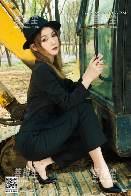 丽柜-露露 丽柜 - 兔女郎露露的私拍图片,第一眼就让我鸣响了心里的小铃铛!
