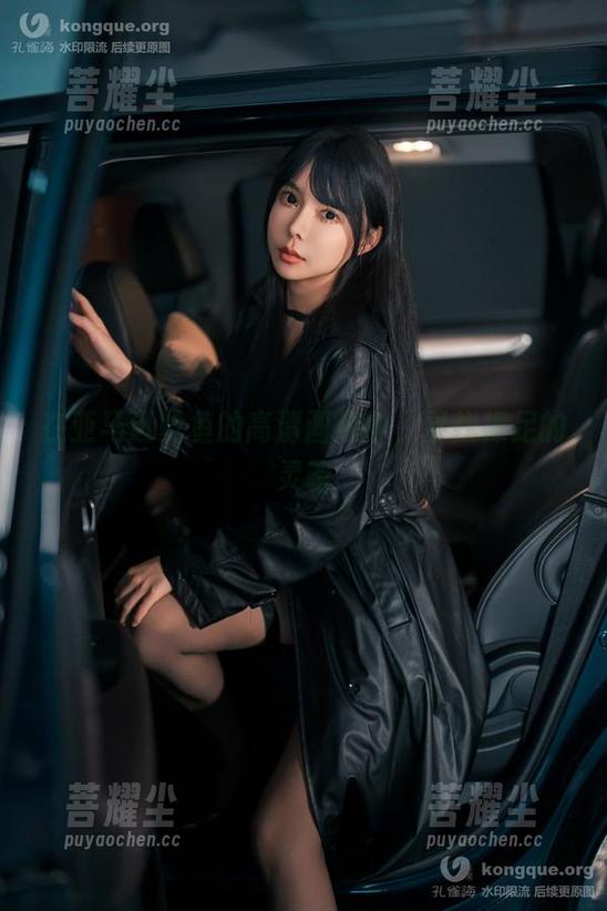 在亚马逊鲶鱼的高清画卷中，寻找裸足的灵魂