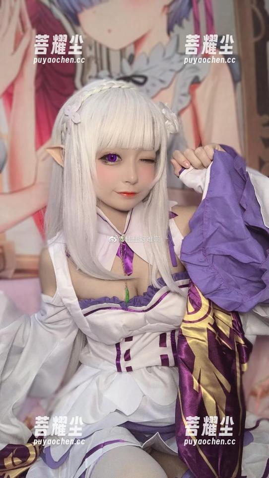 佳佳好难啊的蓝色吊带体操服与哪里的体操成绩、情感交流有关系吗？不太明白，但这图集好吧。