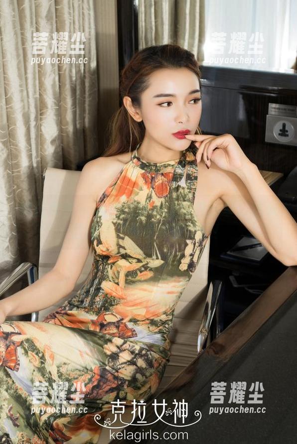 克拉女神 - 静宜的双马尾图包分享：这发型我都是做梦才敢尝试！
