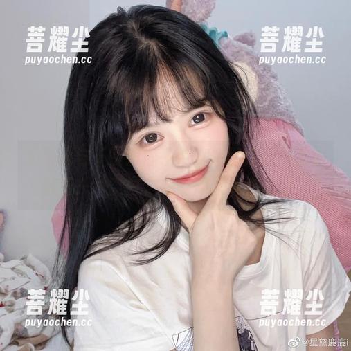 无圣光与千反田鹿子修女套图之间，我的脑海一片空白，想说却又说不出口。