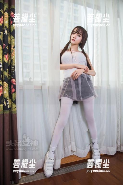头条女神 - 尴尬又有点好玩的筱溪图包，万万没想到致敬麦迪能有这种腔调…