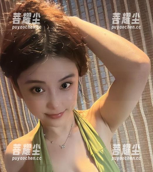 微密圈 - 奶雯黑色比基尼合集，谁说一件衣服不能有千种风情？