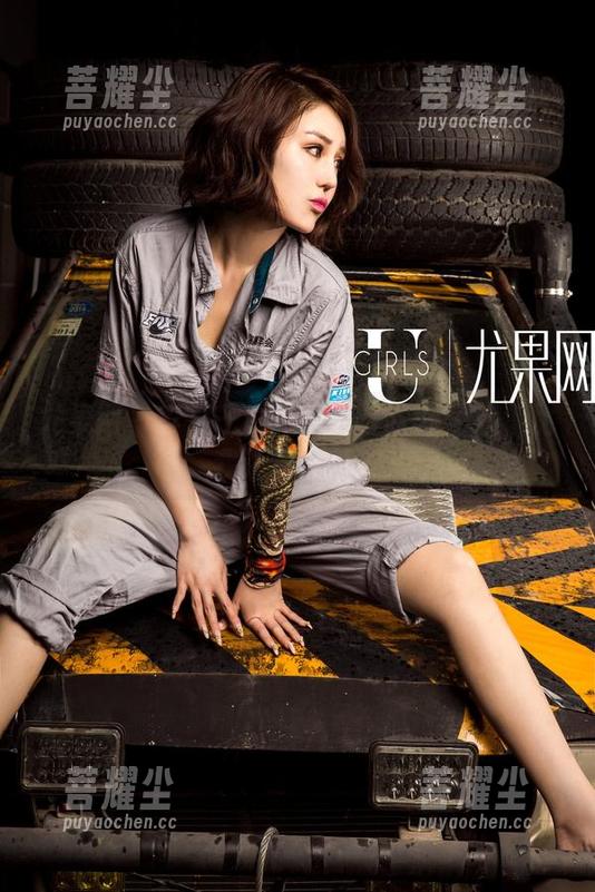 尤果网 - 李凌子白裙写真：这裙子好像比我还会卖萌？