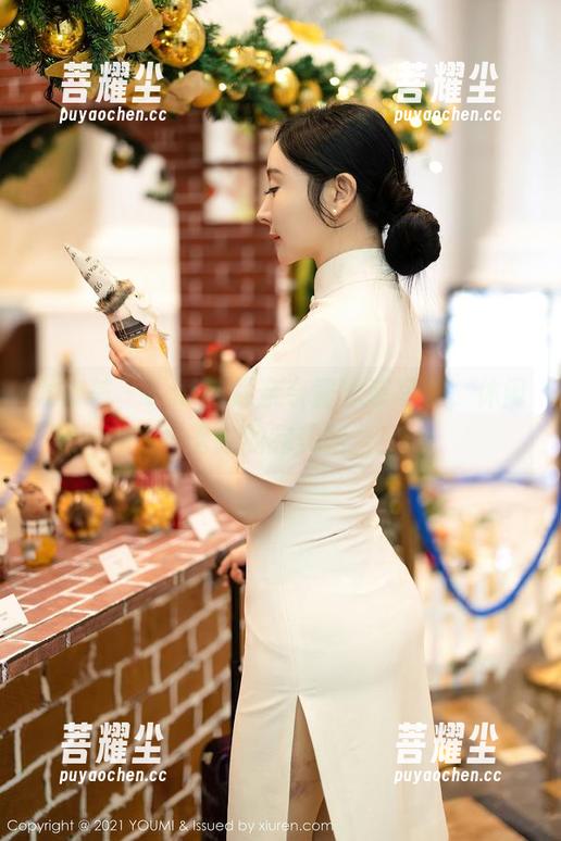 尤蜜荟-Emily顾奈奈酱 尤蜜荟 - Emily顾奈奈酱泳装写真,休闲与诱惑的完美结合!