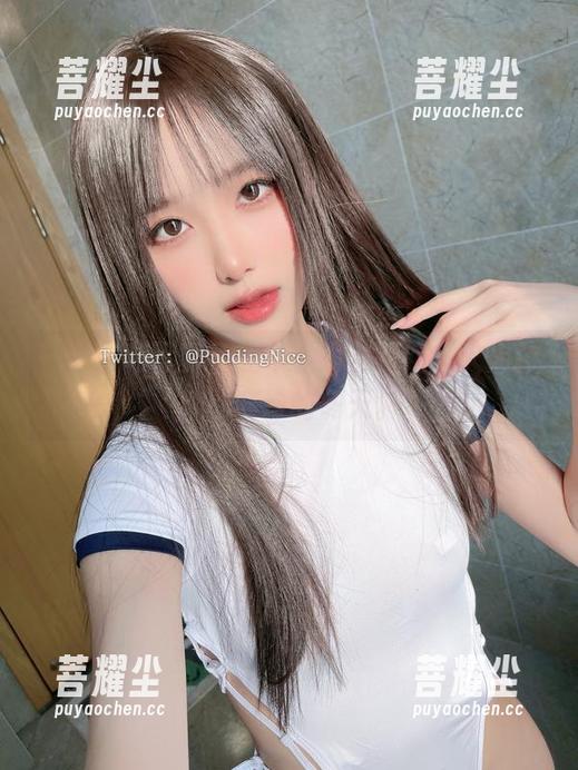 布丁大法 一个定制写真,让布丁大法的红红火火持续到寒冷的冬天。