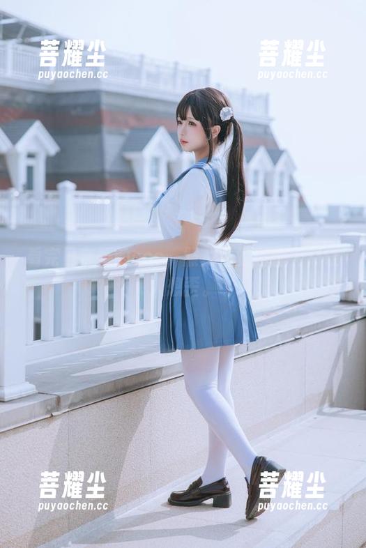 看完日奈娇的cos，照片中的剧情有点让人想歪。