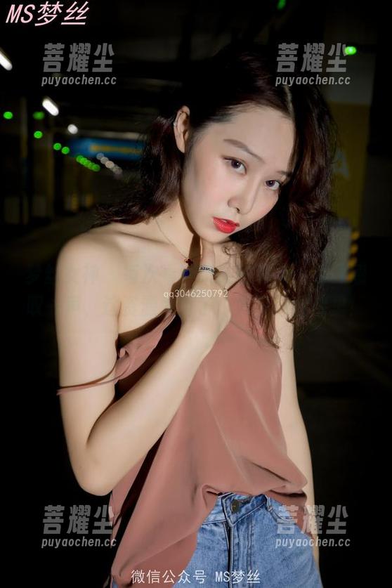 梦丝女神 - 每次看到晓晓的裙子，都要感叹一声，这资源太香了，尤其在图库里！