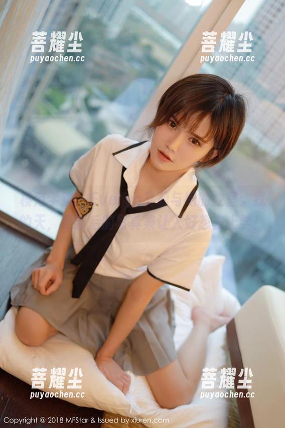 模范学院 - Evelyn艾莉与她的教室：我的天，更新后的写真集让人好想去上学！