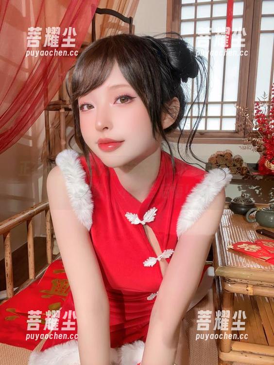 正在看清水由乃的连衣裙，下载图包别再犹豫，不然会后悔！
