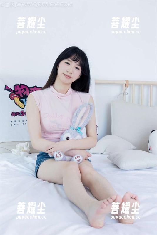 物恋传媒 - 佳琪分享的原图，你敢保证不会把你吞进去？色彩如此迷人，心有余而力不足了。