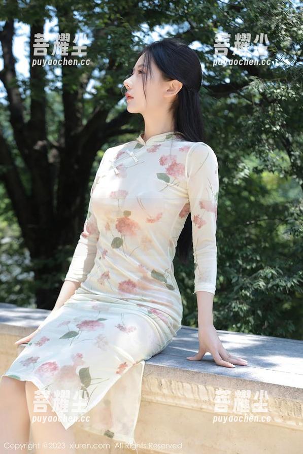 秀人网 - 燕甘甘的泳衣作品集，这光线我好像见过……原图都能让人浮想联翩。