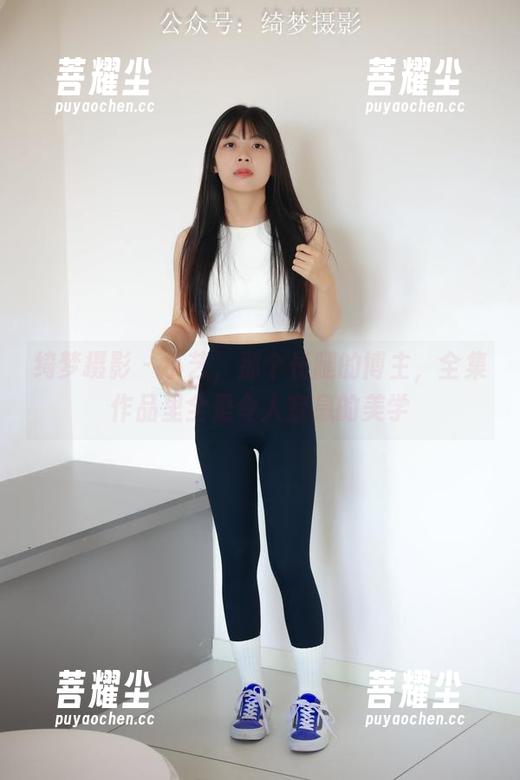 绮梦摄影 - 小艺，那个长腿的博主，全集作品里全是令人窒息的美学