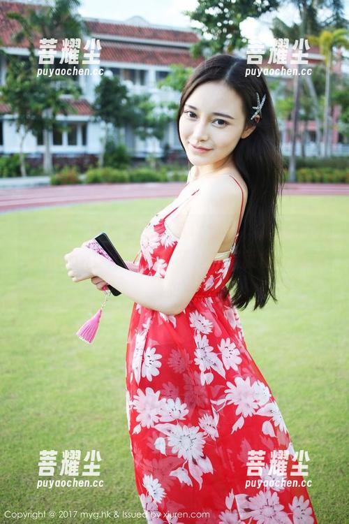 美媛馆 - 居然有原图可以参考，糯美子MINIbabe穿婚纱的样子，轻易就能让我沉迷！