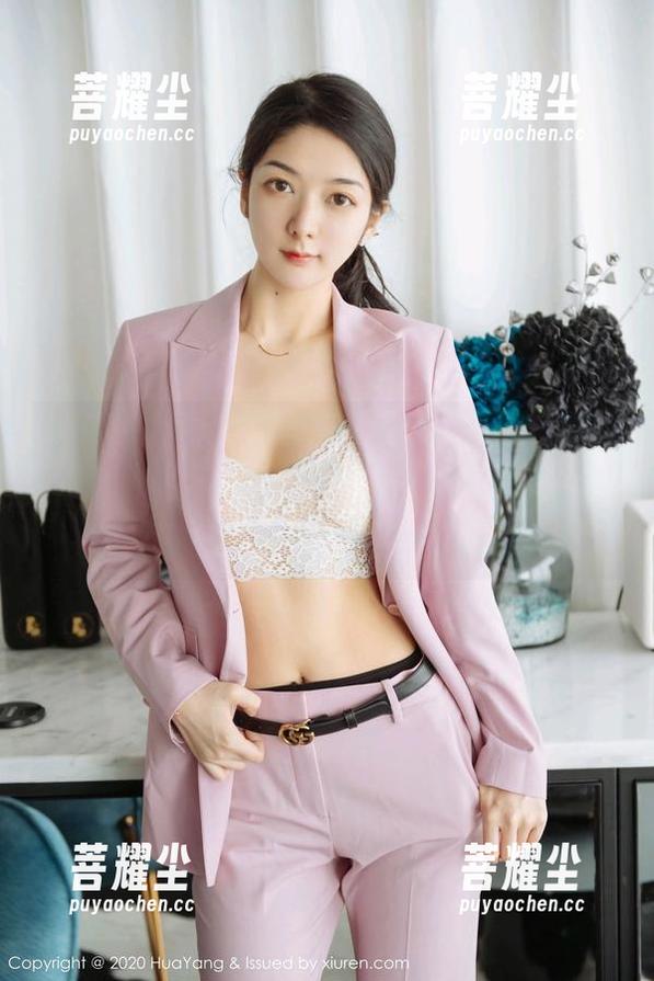 花漾show - 在线美图——Abby李雅的裤里丝，让我怀疑生活的意义是不是变得更美了。