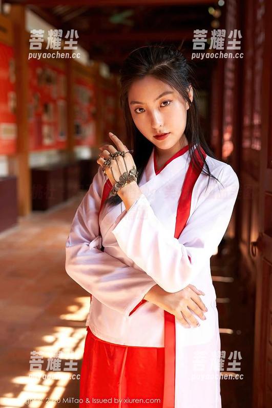 蜜桃社 - 想不到的婚纱：美绪的极品美图精选