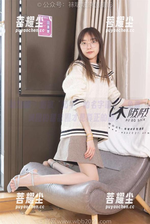 袜啵啵 - 别被‘奶牛’的名字骗了，免费美图的甜甜圈才是真正的甜。
