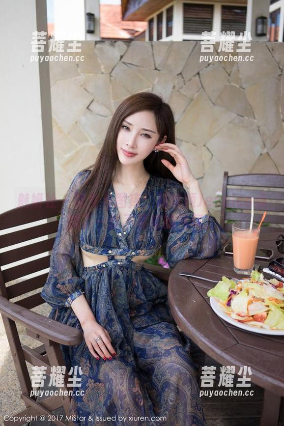 魅妍社 - 修女与图库：赵欢颜Jessica点燃了一丝不寻常的气氛。